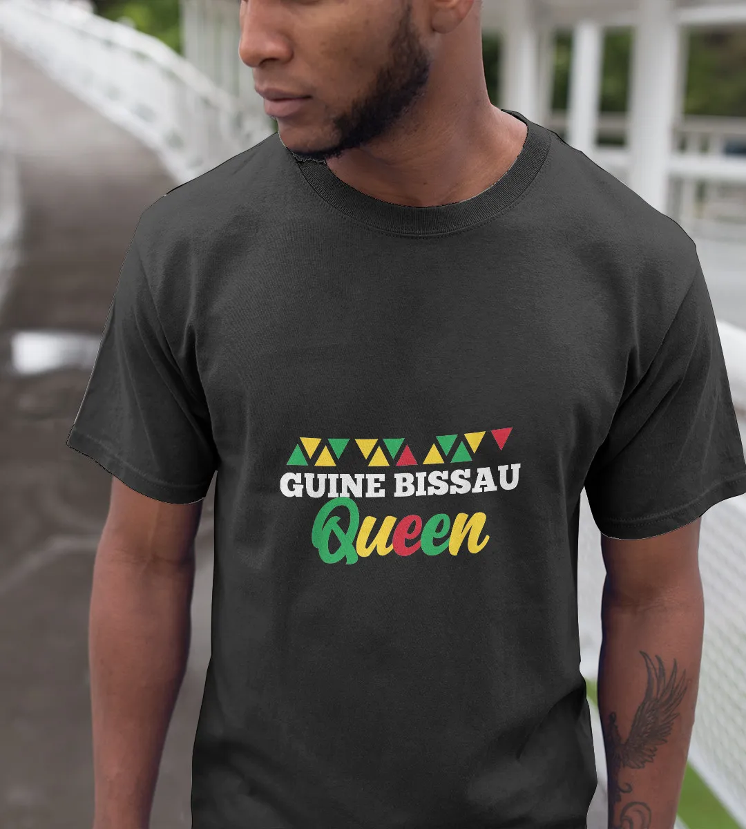 1sttheworld T-Shirt - Guine Bissau Queen T-Shirt Black A35