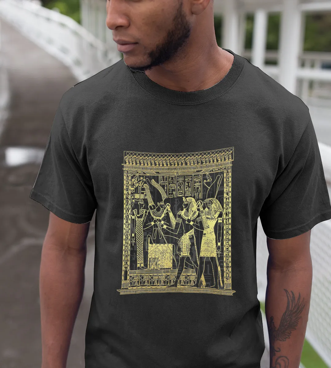 1sttheworld T-Shirt - Hathor Ancient Egypt God Graphic T-Shirt Black A35