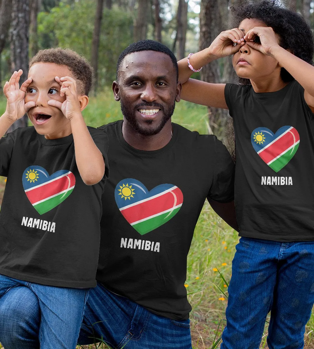 1sttheworld T-Shirt - Heart Namibia Flag T-Shirt Black A35