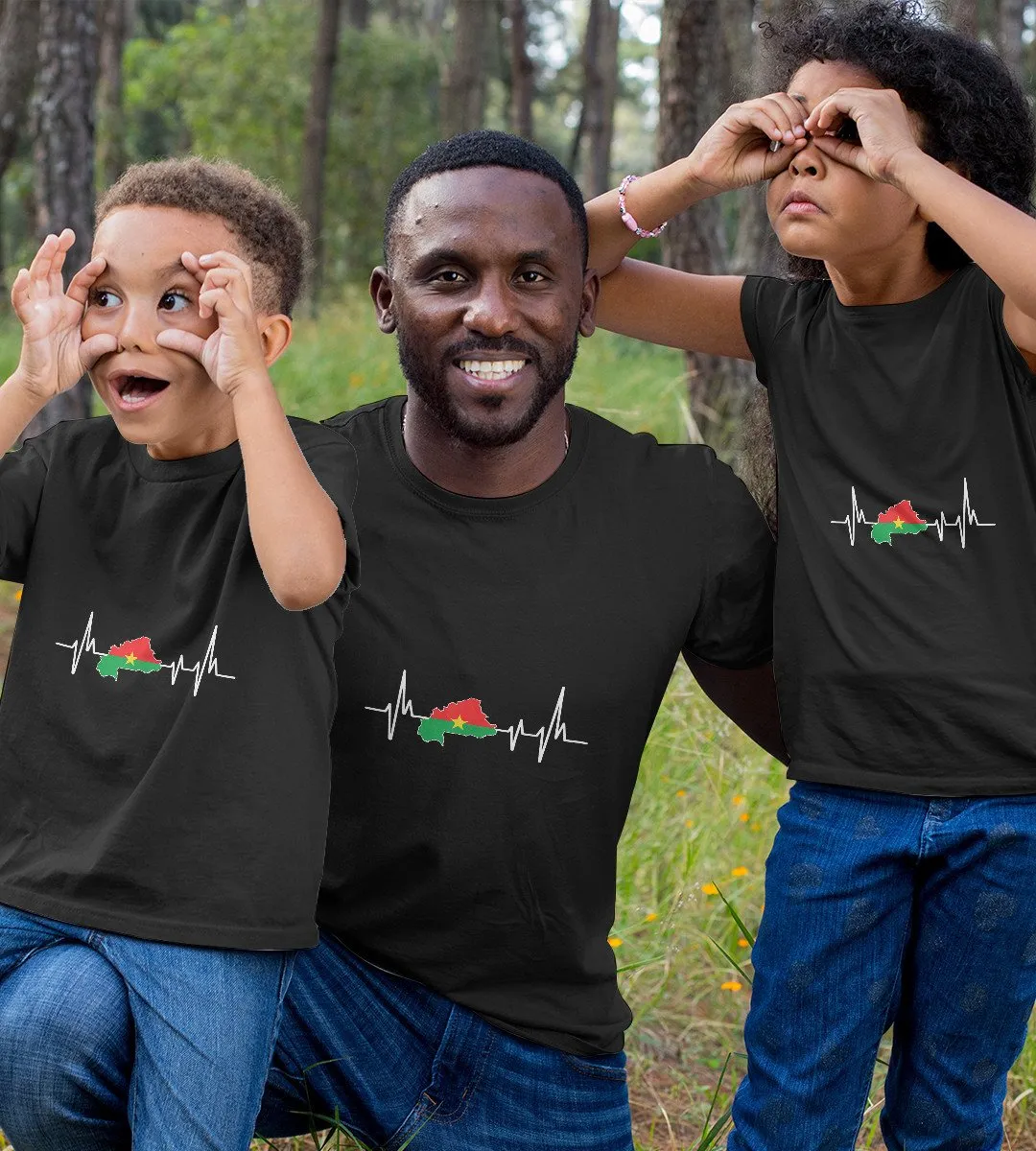 1sttheworld T-Shirt - Heartbeat Design Burkina Faso Flag T-Shirt Black A35