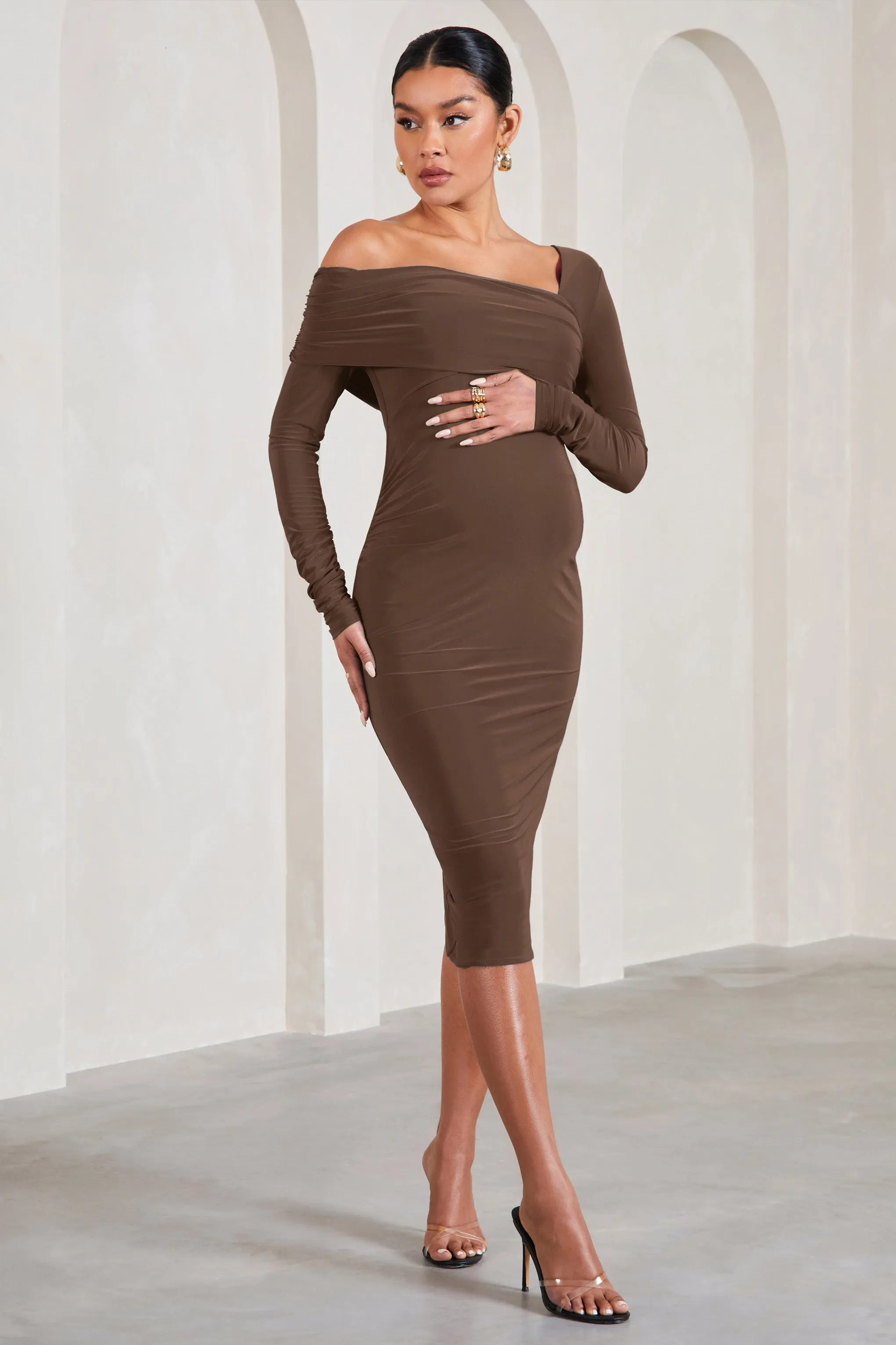 Heartbeat | Chocolate One-Shoulder Long-Sleeved Maternity Midi Dress