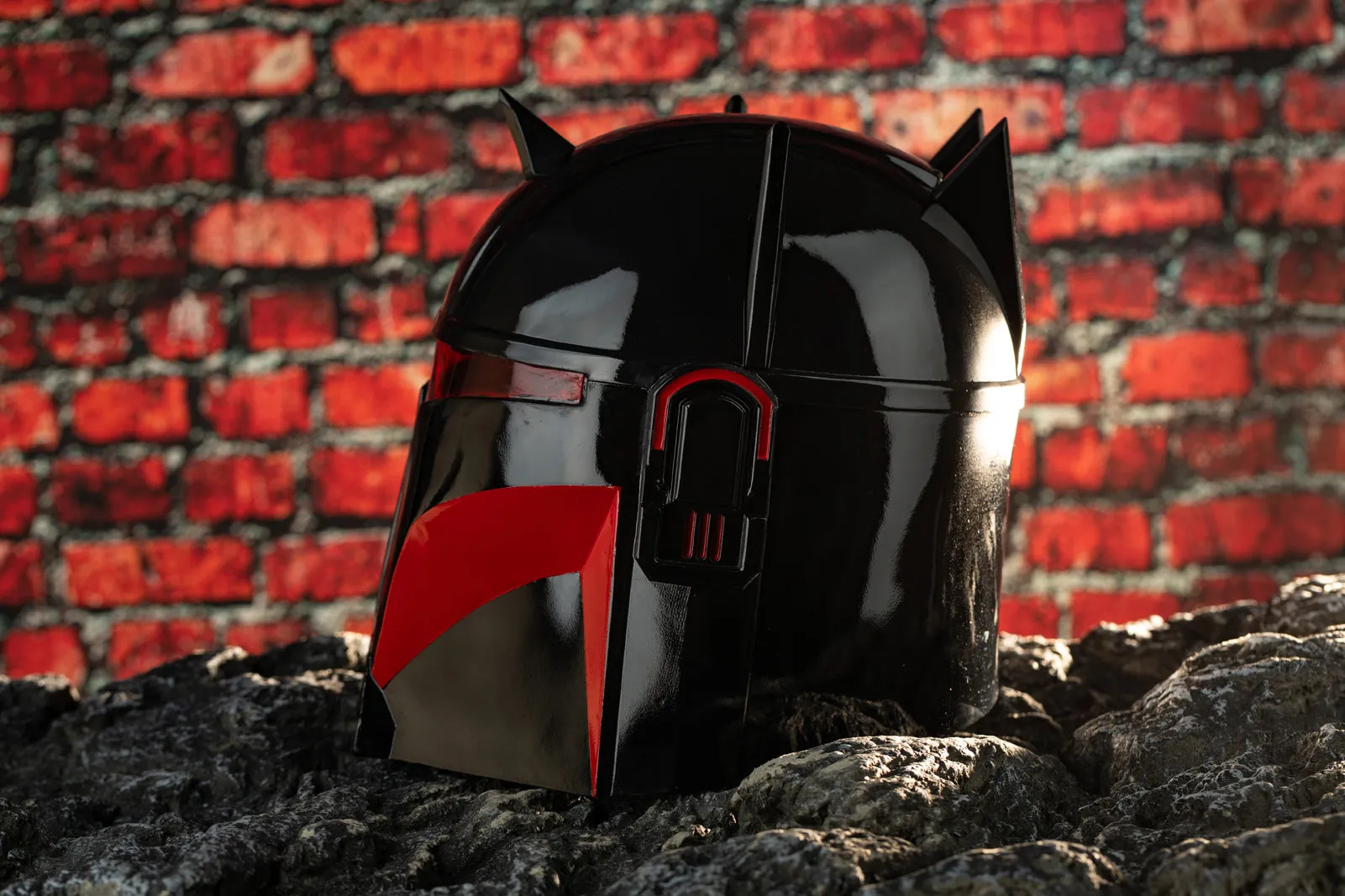 【Neu eingetroffen】Xcoser Star Wars The Mandalorian Staffel 3 Bösewicht Moff Gideon Gouverneur Helm Halloween Cosplay Helm für Erwachsene