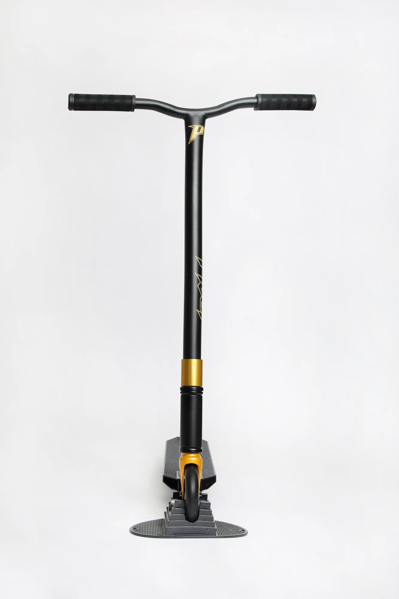 Pivot X-Ride Black & Gold Scooter