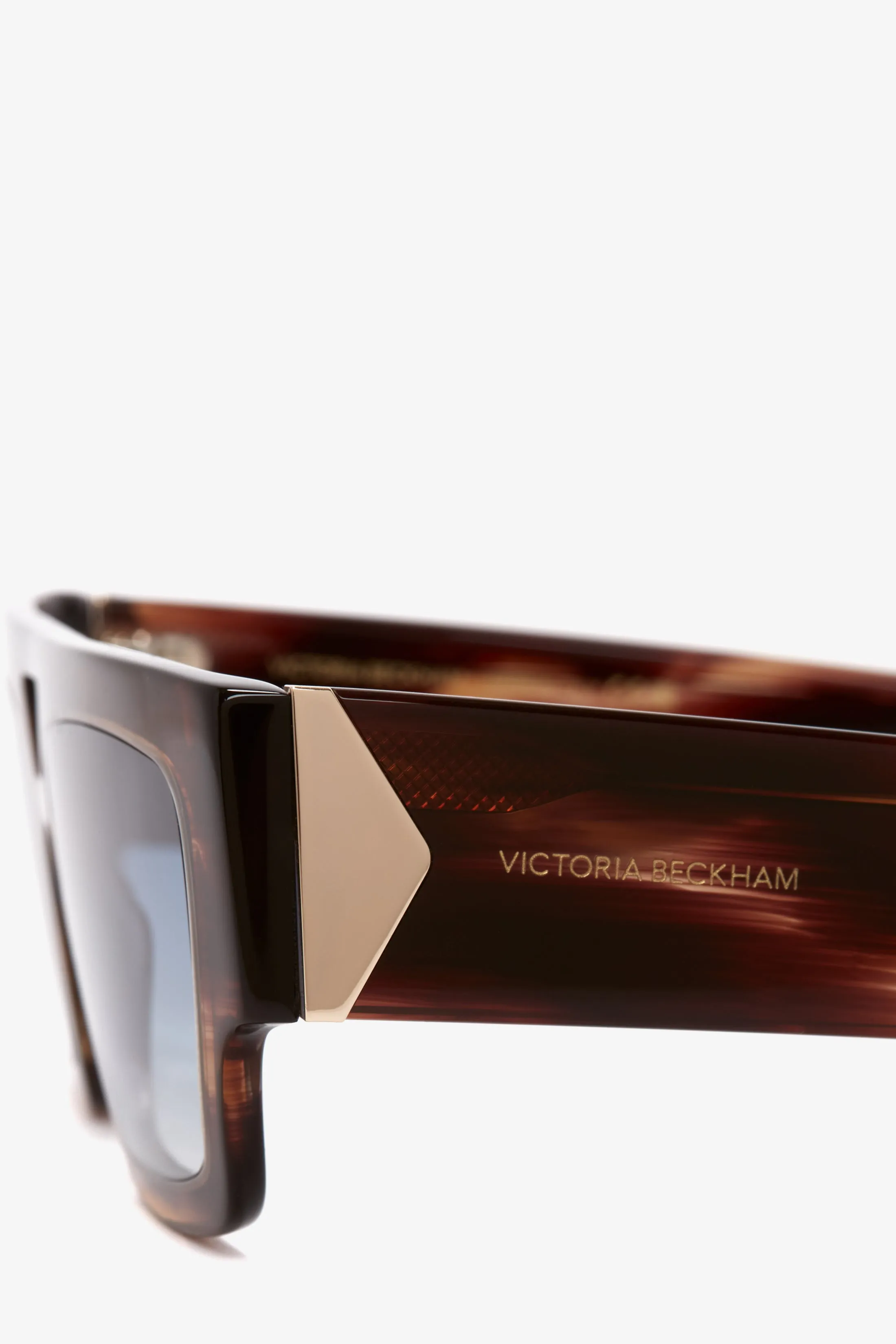 V Plaque Frame Sunglasses In Dark Brown Horn